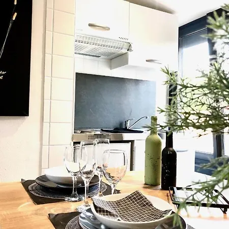 Апартаменты « Au Passage Colore » *